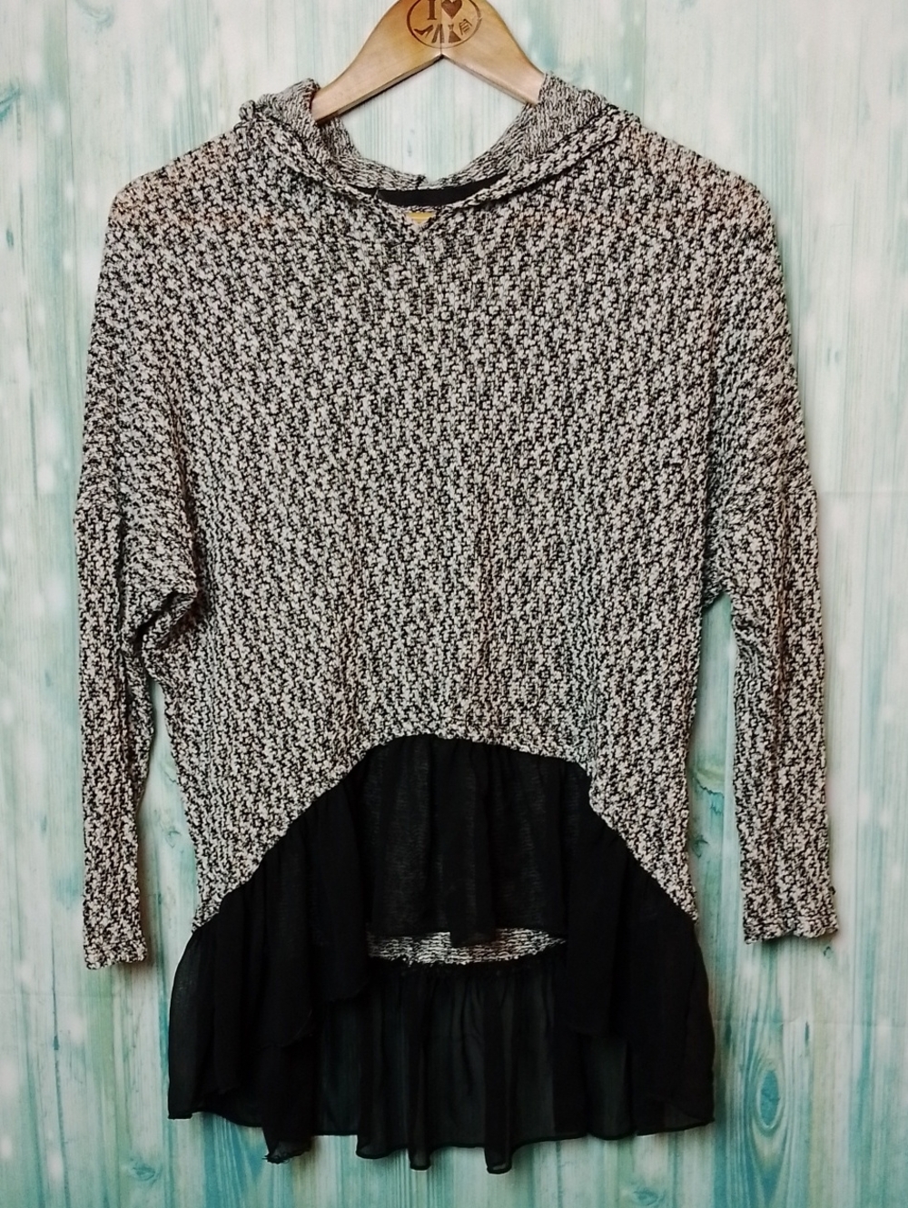 Hi low lightweight Knit hoodie with tulle ruffle black hem Small